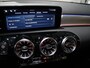 Mercedes-Benz A-klasse 180 Business Solution AMG | Panoramaschuifdak | AMG Line Plus | Night | Head-up display | Dodehoekassisten