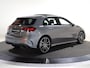 Mercedes-Benz A-klasse 180 Business Solution AMG | Panoramaschuifdak | AMG Line Plus | Night | Head-up display | Dodehoekassisten