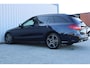 Mercedes-Benz C-klasse Estate 300 e Business Solution AMG Limited | Incl. 12 maanden garantie | Apple CarPlay | 360° camera | Sportstoelen met verwarming | Alcantara | DAB | Draadloos laden | Zwarte hemel | Elektrische Achterklep | Cruise control |