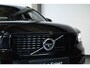 Volvo XC40 T4 Recharge R-Design | Adaptive Cruise Control | Semi-Electrische wegklapbare trekhaak | Harman Kardon Premium Audio | Panoramadak | Stoelverwarming | 360° Parkeercamera | Parkeersensoren voor + achter | Volvo on Call