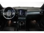 Volvo XC40 T4 Recharge R-Design | Adaptive Cruise Control | Semi-Electrische wegklapbare trekhaak | Harman Kardon Premium Audio | Panoramadak | Stoelverwarming | 360° Parkeercamera | Parkeersensoren voor + achter | Volvo on Call