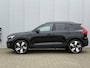 Volvo XC40 1.5 T4 Recharge R-Design | Panoramadak met schuif-/kantelfunctie | Semi elektrische trekhaak | Verwarmbare voorstoelen en stuurwiel | Verwarmbare voorruit | Apple carplay/Android auto | Voorverwarming | Keyless