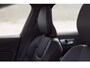 Volvo V60 2.0 T6 Plug-in hybrid AWD Ultra Dark | Elektrisch glazen panorama-dak | Extra getint glas | Head-up display
