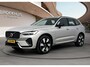 Volvo XC60 T6 Plug-in hybrid Ultimate Dark | SILVER DAWN | Trekhaak | PDC V+A 360 camera | Stoel + Stuurverw | Elektrische achterklep | | Achterbank verwarmd | Apple Carplay/Android Auto|telefoonintegratie premium |