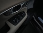 Volvo XC90 2.0 T8 Plug-in hybrid AWD Ultra Bright Luchtvering | Bowers & Wilkins | 360° | Trekhaak | Gelamineerd glas | 22" | Head-Up