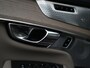 Volvo XC90 2.0 T8 Plug-in hybrid AWD Ultra Bright Luchtvering | Bowers & Wilkins | 360° | Trekhaak | Gelamineerd glas | 22" | Head-Up