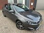 Peugeot 308 1.2 PureTech Allure / Pano / Navi / PDC / DAB / NAP