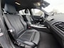 BMW 1-Serie 120i High Executive | Navigatie/Carplay | LM Velgen 18" | Voorstoelen Verwarmd | Cruise Control | Lederen Bekleding | Achteruitrijcamera | Airco |