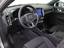 Volvo XC40 Extended Core 82 kWh | Stoel/Stuurverwarming | Achteruitrijcamer