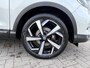 Nissan Qashqai 1.2 Tekna + 360 camera - Halfleder interieur - Panormadak - Stoelverwarming - Blindspot Warning