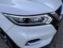 Nissan Qashqai 1.2 Tekna + 360 camera - Halfleder interieur - Panormadak - Stoelverwarming - Blindspot Warning