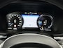 Volvo V60 T6 Recharge AWD AUT8 340PK R-Design | Panoramadak | Geventileerde voorstoelen met massagefunctie | Stoel- & Stuurwielverwarming | Harman Kardon audio | 19" Lichtmetalen velgen | Getint glas | Head-up Display | 360 graden camera