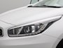 Kia Ceed cee'd Sportswagon 1.0 T-GDi Design Edition | Navigatie | Parkeersensoren | Climate Control | Cruise Control | LM Velgen | Dealer onderhouden !! | 4X NIEUWE ALLSEASON!