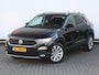 Volkswagen T-Roc 1.5 TSI Style 150pk DSG | Navigatie | Airconditioning | Adaptive cruise control | Elektrische achterklep | 17" Kulmbach |