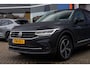 Volkswagen Tiguan 1.5 TSI Life Business | Trekhaak-uitklapbaar | Cruise adaptief | Camera | Stuur+stoel verwarming | Apple Carplay/Android Auto | Achteruitrijcamera | Apple Carplay/Android Auto|telefoonintegratie premium | Cruise control adaptief