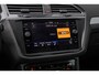 Volkswagen Tiguan 1.5 TSI Life Business | Trekhaak-uitklapbaar | Cruise adaptief | Camera | Stuur+stoel verwarming | Apple Carplay/Android Auto | Achteruitrijcamera | Apple Carplay/Android Auto|telefoonintegratie premium | Cruise control adaptief