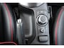 Mazda 2 1.5 SKYACTIV-G 90PK Homaru Aka | Leder/Alcantara | HUD | Stoel&Stuur verwarming | Keyless | Cruise