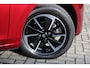 Mazda 2 1.5 SKYACTIV-G 90PK Homaru Aka | Leder/Alcantara | HUD | Stoel&Stuur verwarming | Keyless | Cruise
