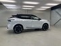 Nissan Qashqai 1.3 MHEV Xtronic N-Design / Panoramadak / Stoel- en Stuurverwarming / Google Maps Navigatie / Verwarmde Voorruit / Leder/Alcantara Bekleding / 360 Graden Camera / Dual Zone Climate Control / Adaptive Cruise Control /