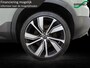 Volvo XC40 Recharge P8 AWD R-Design | camera | pilotassist plus | vol leder | stoel+stuur verwarming | trekhaak | Android auto & Apple carplay | warmtepomp |