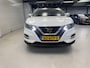 Nissan Qashqai 1.2 N-Connecta / NL Auto / Dealer Onderhouden / Trekhaak / Navigatie / 360 Graden Camera / Panoramadak / Cruise Control / Dual Zone Climate Control /