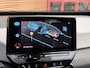 Volkswagen ID.3 Pro 58 kWh Camera / SOH 94% / Stoel en Stuur verwarming / LED / Draaghaak / Navi / Carplay