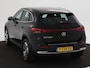 Mercedes-Benz EQA 250+ Luxury Line 71 kWh | Achteruitrijcamera | Dodehoekassistent | Sfeerverlichting | Navigatie | Inclusief 48 maanden MB Certified garantie voor Europa.