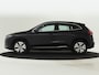Mercedes-Benz EQA 250+ Luxury Line 71 kWh | Achteruitrijcamera | Dodehoekassistent | Sfeerverlichting | Navigatie | Inclusief 48 maanden MB Certified garantie voor Europa.