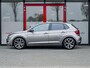 Volkswagen Polo 1.0 TSI 95PK Comfortline | Origineel NL | Navigatie | Adaptieve Cruise Control | Apple Carplay | Android Auto | Airco | Parkeersensoren | Privacy Glas | Metallic Lak | 17'' Lichtmetalen Velgen |