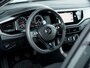 Volkswagen Polo 1.0 TSI 95PK Comfortline | Origineel NL | Navigatie | Adaptieve Cruise Control | Apple Carplay | Android Auto | Airco | Parkeersensoren | Privacy Glas | Metallic Lak | 17'' Lichtmetalen Velgen |