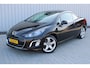 Peugeot 308 CC 1.6 THP Sport Pack | Cruise control | Volledig elektrisch dak | Stoelverwarming | Ventilatie in hoofdsteun | Navigatie | Bluetooth | JBL audio |