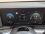 Hyundai Kona 1.6 GDI HEV Comfort Smart Automaat / Fabrieksgarantie tot 2-2030 / Stuur- & Stoel verwarming / Achteruitrijcamera / Apple Carplay Android Auto / Keyless Entry/Start / Adaptief cruise control / Draadloze telefoon lader / Climate control /