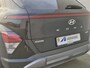 Hyundai Kona 1.6 GDI HEV Comfort Smart Automaat / Fabrieksgarantie tot 2-2030 / Stuur- & Stoel verwarming / Achteruitrijcamera / Apple Carplay Android Auto / Keyless Entry/Start / Adaptief cruise control / Draadloze telefoon lader / Climate control /