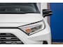 Toyota RAV4 2.5 Hybrid Bi-Tone | Trekhaak | Cruise adaptief | Camera | Stoel verwarming | Navi | Elek. verstelbare bestuurdersstoel | Keyless | Achteruitrijcamera | Afneembare Trekhaak  | Cruise control adaptief