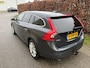 Volvo V60 1.6 D2 Kinetic / AUTOMAAT / NAVI / SCHUIFDAK