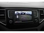 Volkswagen Golf Sportsvan 1.4 TSI Highline R-line / Trekhaak / Panoramadak / Camera / Navigatie / 18'' / DAB / Stoelverwarming / Cruise Control / Getint glas