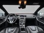 Volvo V60 2.0 D4 R-Design|Pano|Trekhaak|Stoelverwarming|Leder|Camera|Cruise|