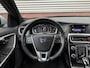 Volvo V60 2.0 D4 R-Design|Pano|Trekhaak|Stoelverwarming|Leder|Camera|Cruise|