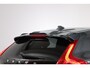 Volvo V40 1.5 T3 Polar+ R-design, Panoramdak, Trekhaak, LED, Lederen bekleding, Camera, H&K