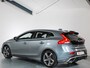 Volvo V40 1.5 T3 Polar+ R-design, Panoramdak, Trekhaak, LED, Lederen bekleding, Camera, H&K