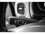 Volvo V40 1.5 T3 Polar+ R-design, Panoramdak, Trekhaak, LED, Lederen bekleding, Camera, H&K