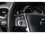 Volvo V40 1.5 T3 Polar+ R-design, Panoramdak, Trekhaak, LED, Lederen bekleding, Camera, H&K