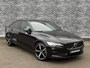 Volvo S60 2.0 B4 Plus Dark | Sportstoelen | 19 inch Lichtmetalen Velgen | Stoelverwarming | Apple Carplay | Android Auto | Achteruitrijcamera | BLIS | Keyless Entry