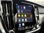 Volvo S60 2.0 B4 Plus Dark | Sportstoelen | 19 inch Lichtmetalen Velgen | Stoelverwarming | Apple Carplay | Android Auto | Achteruitrijcamera | BLIS | Keyless Entry