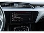 Audi E-tron 55 quattro 408pk Business Edition 95 kWh | SoH 93% | Trekhaak | Matrix LED | Luchtvering