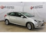 Ford Focus 1.0 EcoBoost cruise control, park pilot, trekhaak
