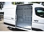 Renault Master E-Tech T35 L2H2 Advance long range 87 kWh 140PK Long range| Trekhaak |  Comf stoel pas | 4 Seizoenbanden | Navigatie (google) | Achteruitrijcamera |