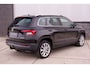 Skoda Karoq 1.5 TSI ACT Style | LED | Elek. Trekhaak | Navi | Carplay | Camera