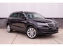 Skoda Karoq 1.5 TSI ACT Style | LED | Elek. Trekhaak | Navi | Carplay | Camera