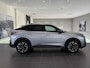 Peugeot 3008 1.2 Hybrid 136 Allure | Automaat | Climate Control | Stuurwiel Verwarmd | Full Map Navigatie | Apple Carplay / Android Auto | 360 Camera | Parkeersensoren | Bekleding Half Leder